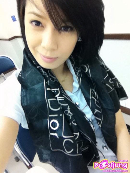Salina KaL (น้องแคร์) หมายเลข 10 ผู้เข้ารอบ 30 คนสุดท้าย Miss Tiffany 2011