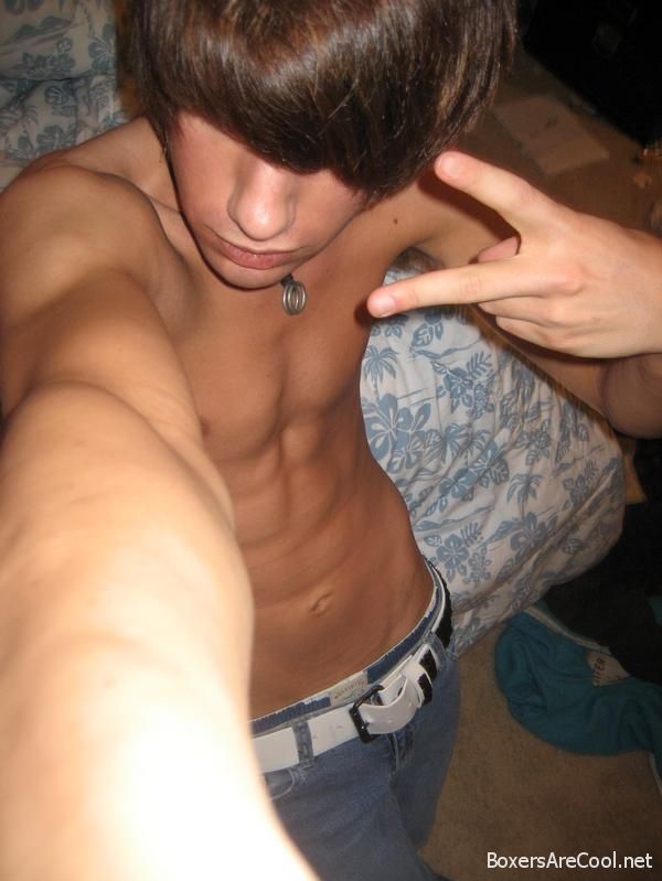 หนุ่มๆอ่อนๆแน่นๆปนเปกันไป