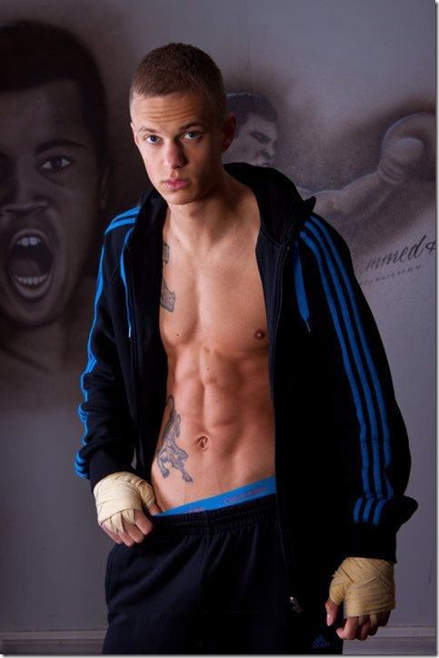 หนุ่มๆอ่อนๆแน่นๆปนเปกันไป