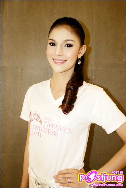 น้อง จูนนี่ หมายเลข 30 1 ในผู้เข้ารอบ 30 คนสุดท้าย Miss Tiffany 2011