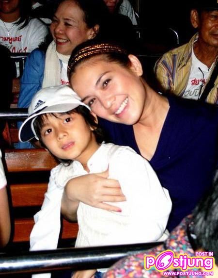 แม่โบว์ & น้องอชิ