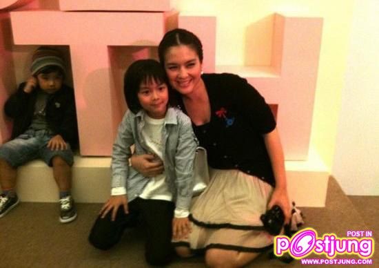 แม่โบว์ & น้องอชิ