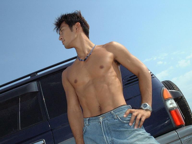 ตี๋ ญี่ปุ่นไปเล่นน้ำ