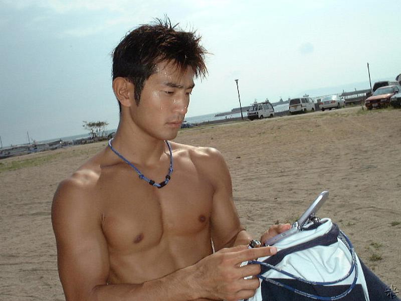 ตี๋ ญี่ปุ่นไปเล่นน้ำ