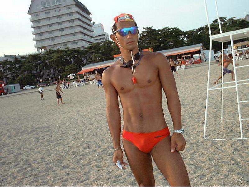 ตี๋ ญี่ปุ่นไปเล่นน้ำ