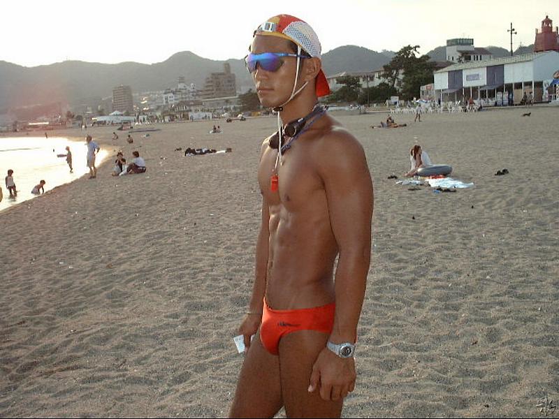 ตี๋ ญี่ปุ่นไปเล่นน้ำ