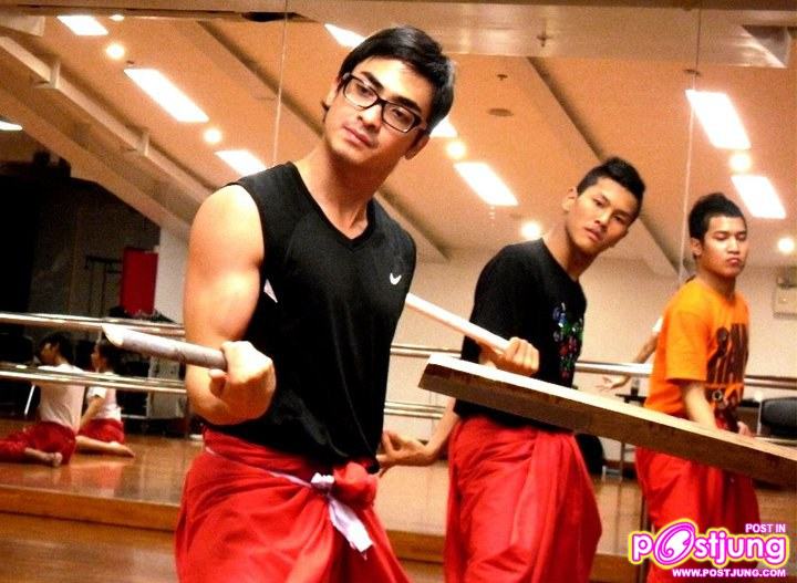 ตามไปดูหนุ่มๆBoxing Boys! - (ฝึกซ้อม)เรียนโขน