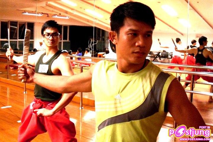 ตามไปดูหนุ่มๆBoxing Boys! - (ฝึกซ้อม)เรียนโขน
