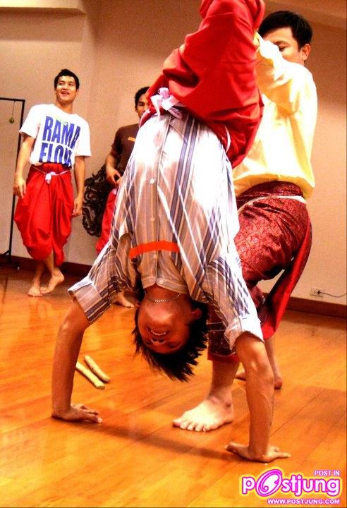 ตามไปดูหนุ่มๆBoxing Boys! - (ฝึกซ้อม)เรียนโขน