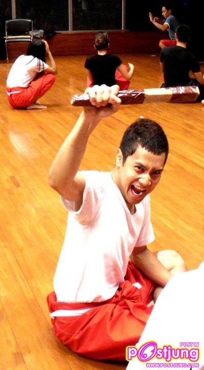 ตามไปดูหนุ่มๆBoxing Boys! - (ฝึกซ้อม)เรียนโขน