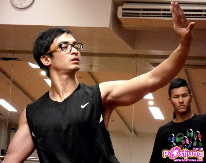 ตามไปดูหนุ่มๆBoxing Boys! - (ฝึกซ้อม)เรียนโขน