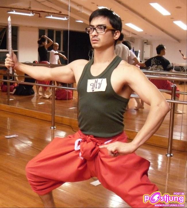 ตามไปดูหนุ่มๆBoxing Boys! - (ฝึกซ้อม)เรียนโขน