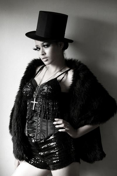 ใช่น้องปุ๊กลุ๊ก ช่วยกันดูหน่อยสิ