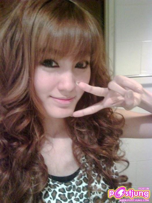 พี่แป้งค่ะ พี่เค้าน่ารักมากๆ คนชอบเยอะๆ