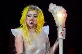 LADY GAGA