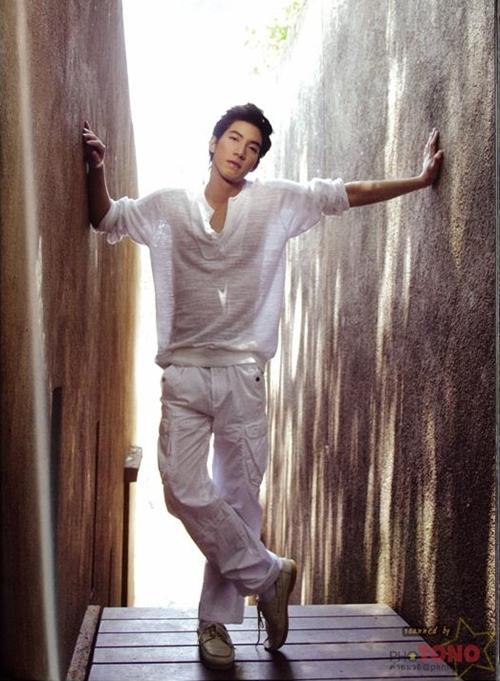 LIPS ฉบับ Men Issue 2011 [ปักษ์แรกเมษายน 2554]