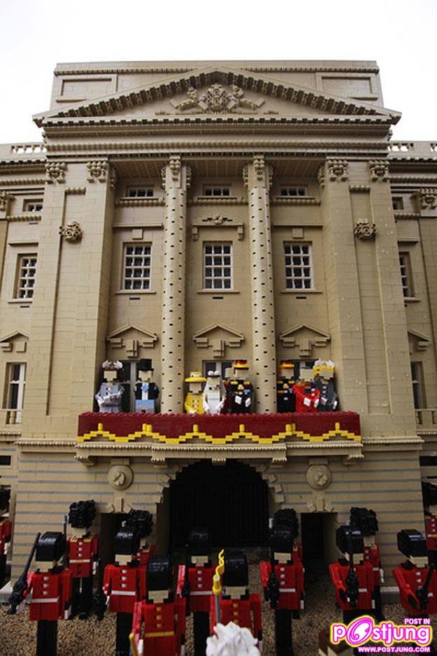 ภาพงานเสกสมรสของ เจ้าชายวิลเลี่ยมและเคท มิดเดิลตัน ในเมืองเลโก้