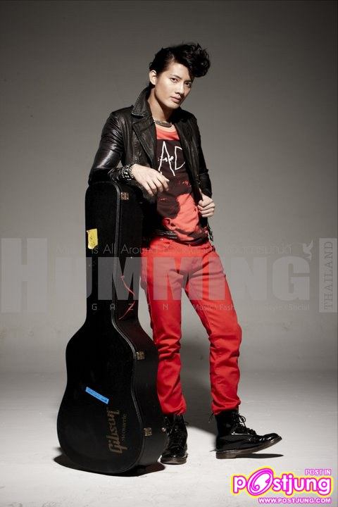 กาละแมร์ & เป้-อารักษ์ @HUMMING MAGAZINE vol.1 no.1 May 2011