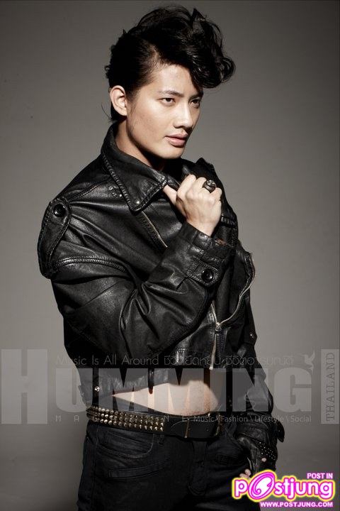 กาละแมร์ & เป้-อารักษ์ @HUMMING MAGAZINE vol.1 no.1 May 2011