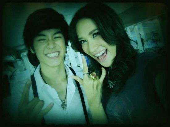 พลอย ผมทรงใหม่สวยเหมือนเดิม