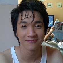 หนุ่มหน้าหวานเฉิ่ม ^^