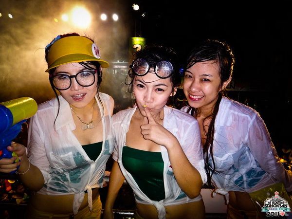 ส่งท้ายเดือนสงกรานต์ เก็บตกRCA