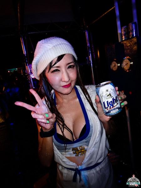 ส่งท้ายเดือนสงกรานต์ เก็บตกRCA