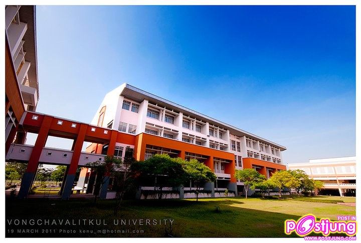 ภาพบรรยากาศมหาวิทยาลัยวงษ์ชวลิตกุล