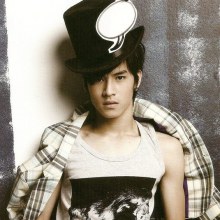 [Scan+interview] เก้า-จิรายุ @KAZZ vol. 5 no. 58 April 2011