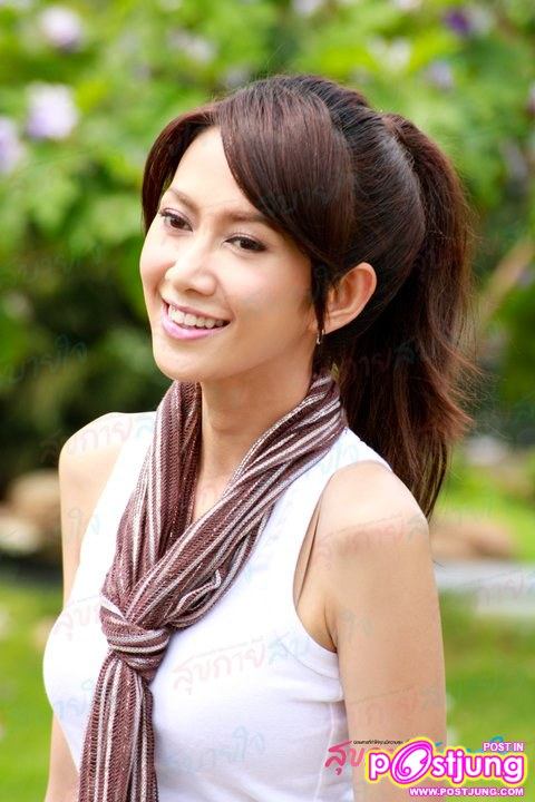 ยุ้ย-จีรนันท์ เบื้องหลังถ่ายแบบนิตยสาร สุขกายสบายใจ vol.1 no.3 May 2011