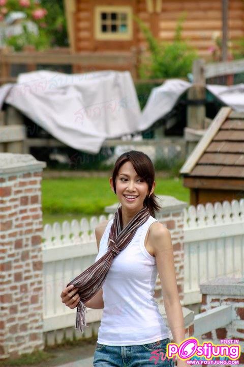 ยุ้ย-จีรนันท์ เบื้องหลังถ่ายแบบนิตยสาร สุขกายสบายใจ vol.1 no.3 May 2011