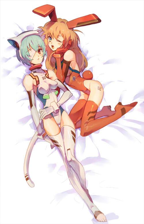 การ์์์์์์์์์์์ตูนสีจัดจ้านครับ