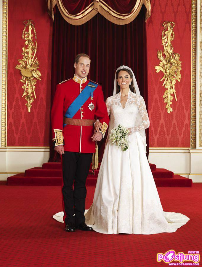 HRH The Duke & Duchess of Cambridge : Official Royal Wedding Photos