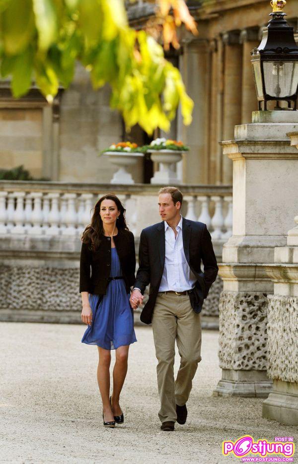HRH The Duke & Duchess of Cambridge : Official Royal Wedding Photos