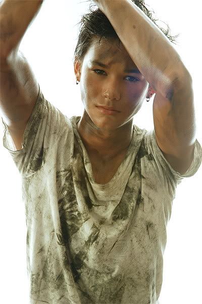 boo boo stewart หนุ่มน้อยจาก twilight