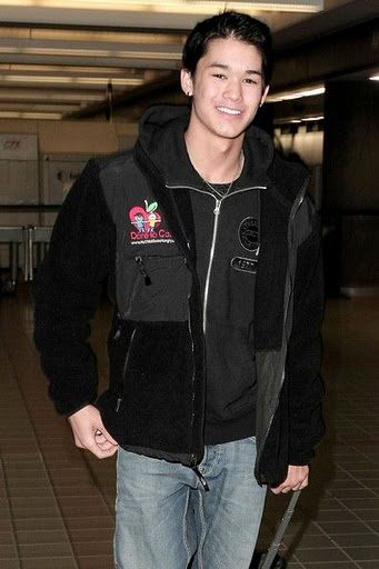 boo boo stewart หนุ่มน้อยจาก twilight