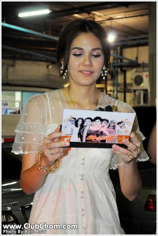 ชมพู่ อารยา ในงาน ชม ชิม ช็อป @ FASHIONISLAND