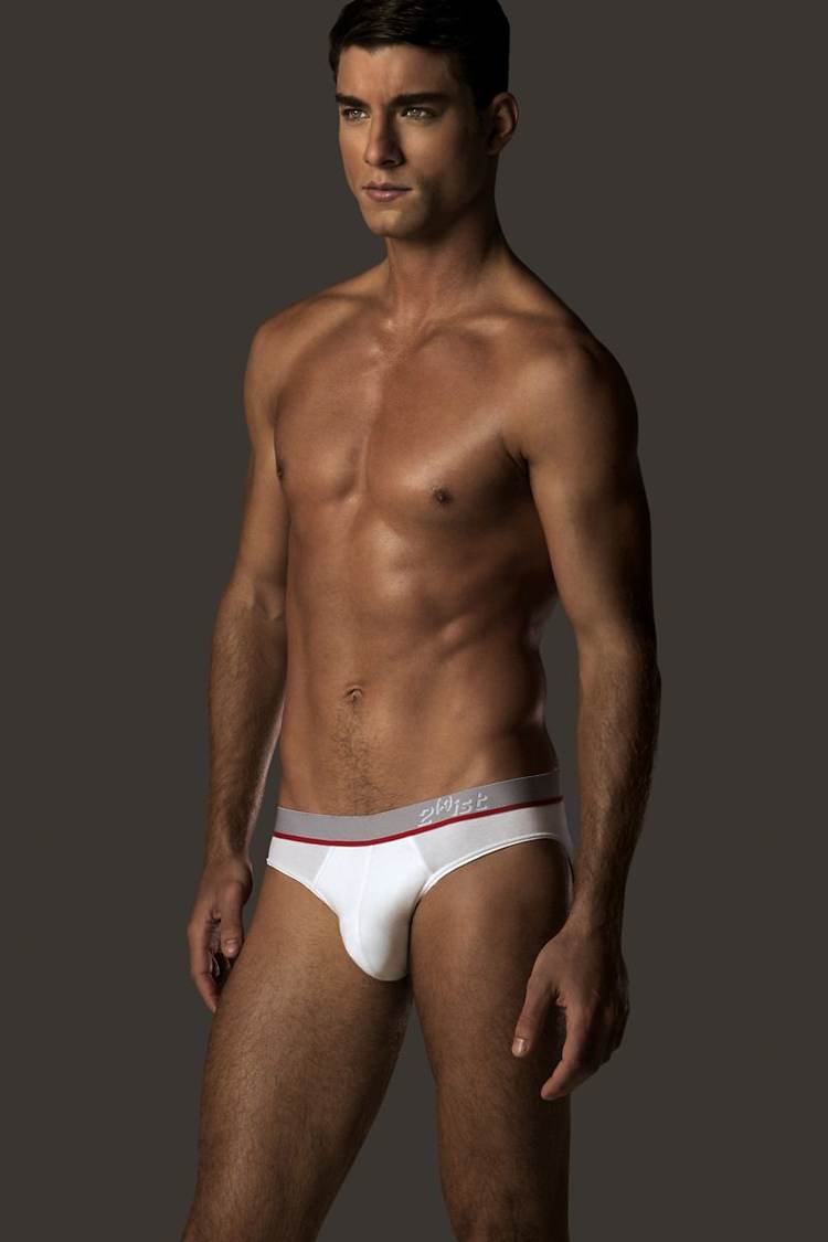 หนุ่มๆนุ่งกางเกงในสีขาวตุงๆByเจ้านางบัว