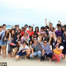 งาน EFM Six pack on the beach!