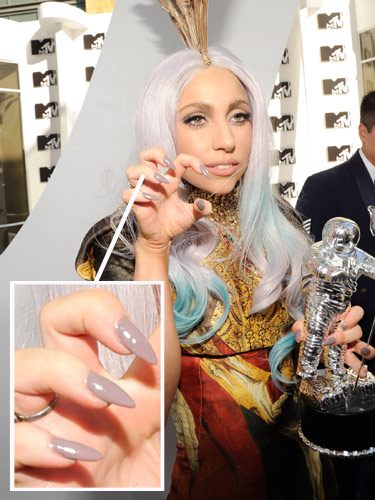 เพ้นท์เล็บสวยเก๋แบบชาวฮอลีวูด