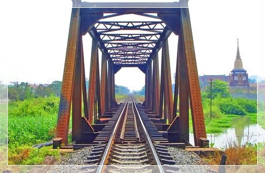 ทางรถไฟที่บ้านหมี่