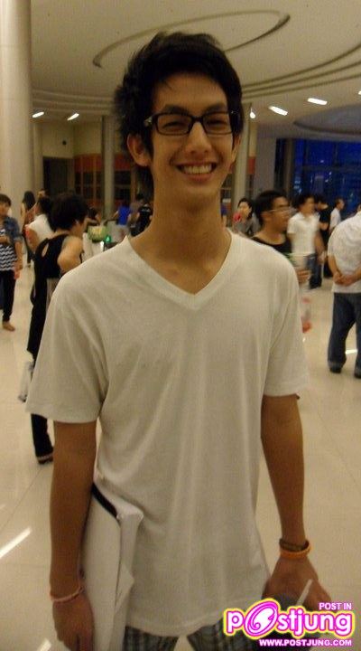 น้องอู๋::หล่อมากกก><