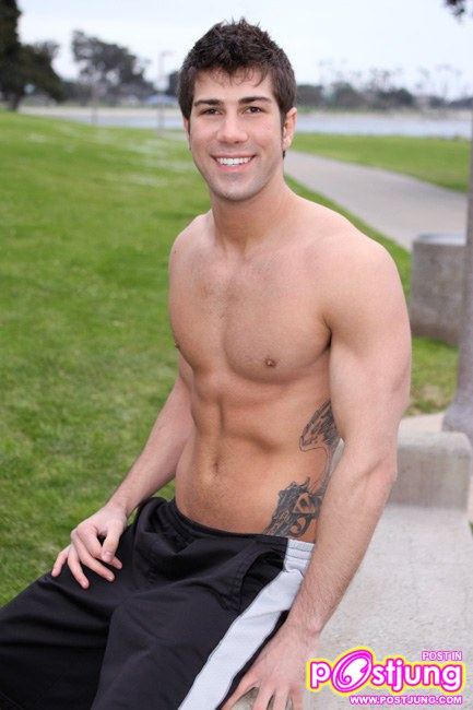 หนุ่มน่ากินจาก seancody