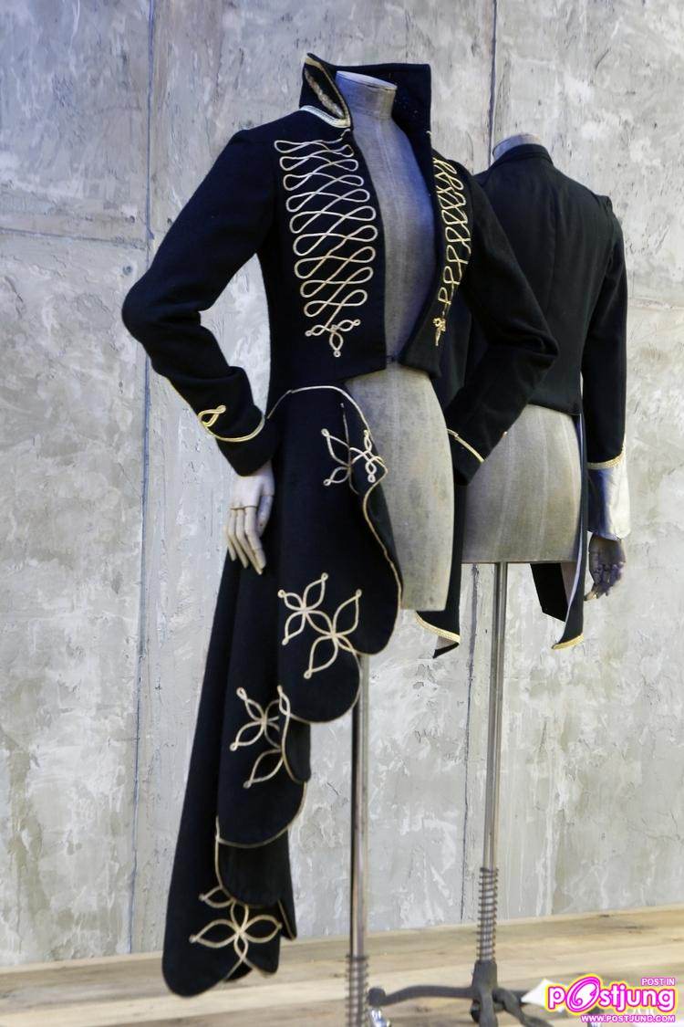 [PREVIEW] ALEXANDER MCQUEEN: SAVAGE BEAUTY