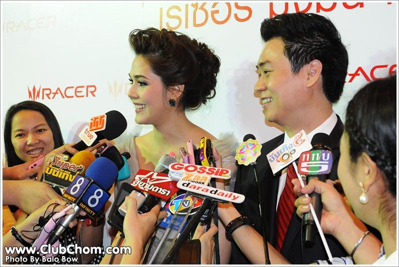 ชมพู่ อารยา และ น็อต วิศรุต รังสีสิงห์พิพัฒน์