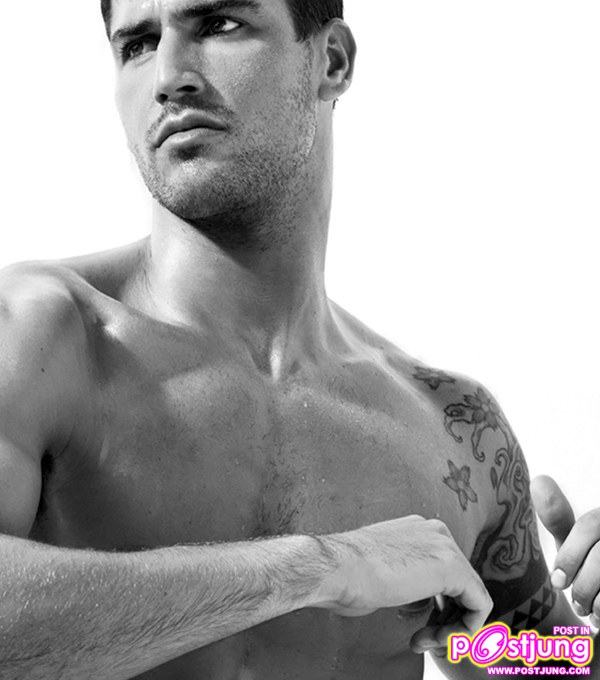 MIGUEL IGLESIAS @ Men's Health (Spain) May 2011