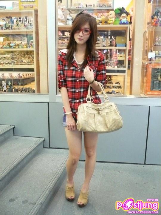 สาวๆ วิทยุ-โทรทัศน์ ม.ธุรกิจบัณฑิตย์