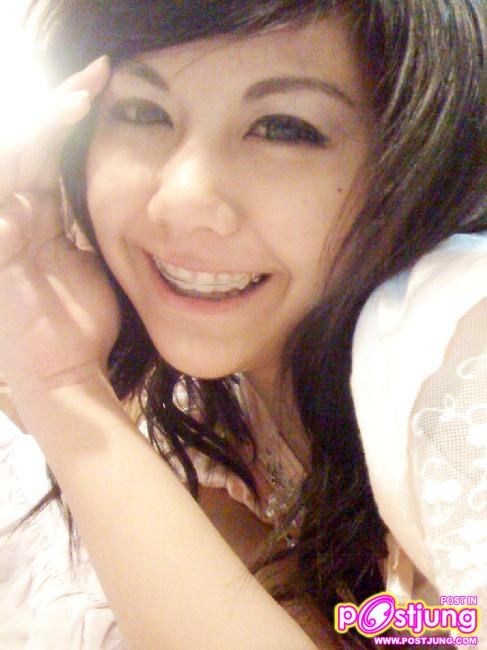 พี่อีฟเพื่อนพี่เนมที่เล่นmvโจทรักค่ะ