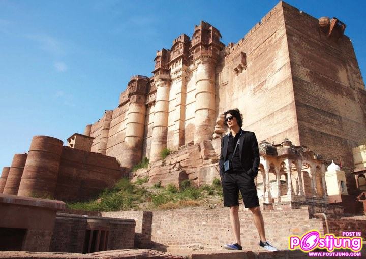 เป้ -อารักษ์ @เพื่อนเดินทาง vol.32 no.377 May 2011