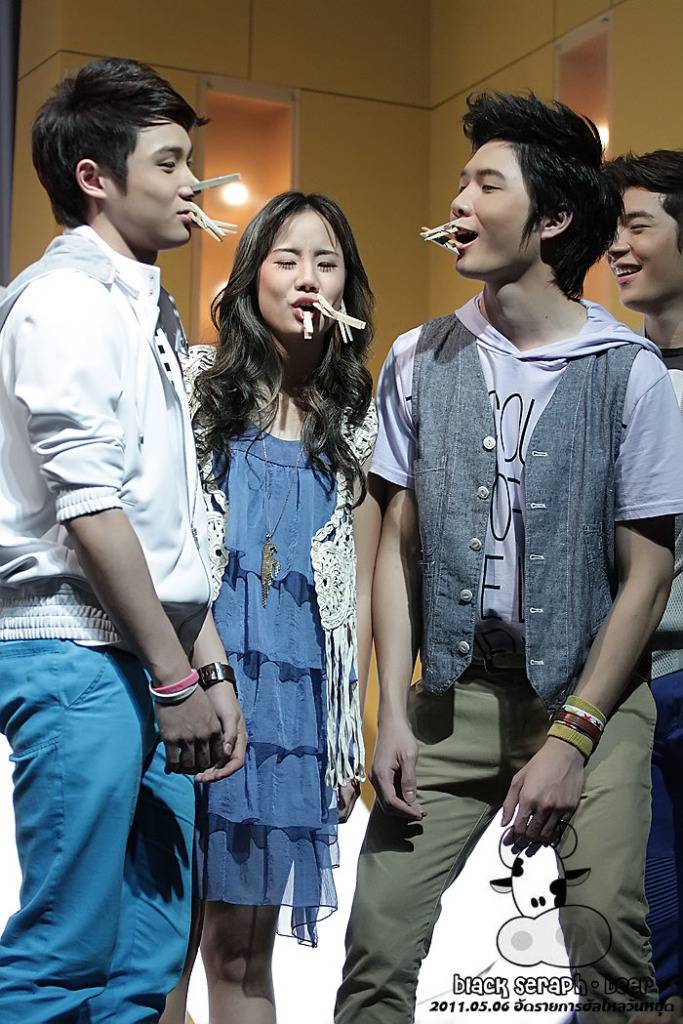 พี่เต้าหู้@รายการ ฮัลโหลวันหยุด
